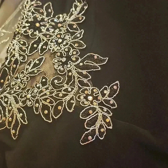 BLONDIE NIGHTS sheath dress - Picture 4 of 9